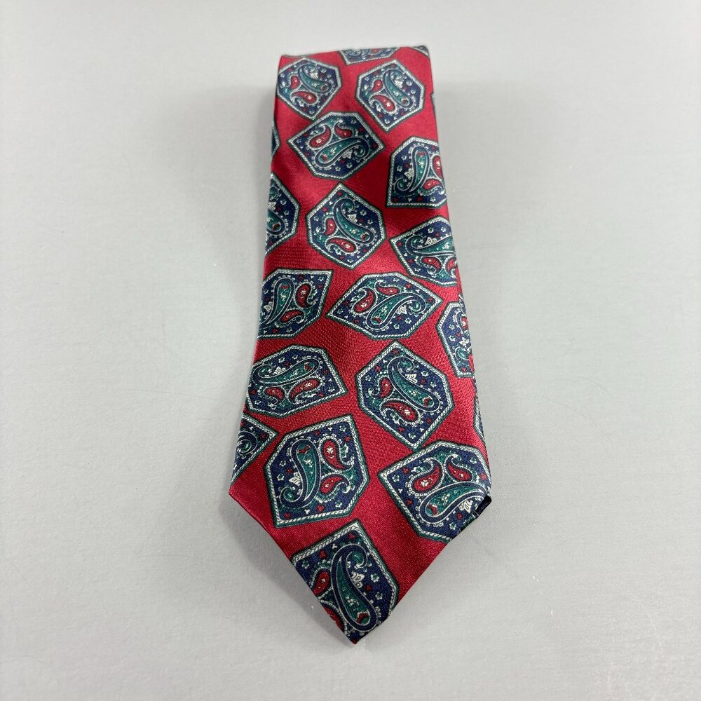 80"s Jordache Red Paisley Men's Tie 3 3/4" x 60" Vintage